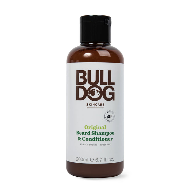 The Bulldog Original Beard Shampoo/Conditioner is ideal for organic beard care with aloe, camelina, and green tea. It comes in a brown 200ml (6.7 fl oz) bottle featuring the brand logo on a white label with a black cap.